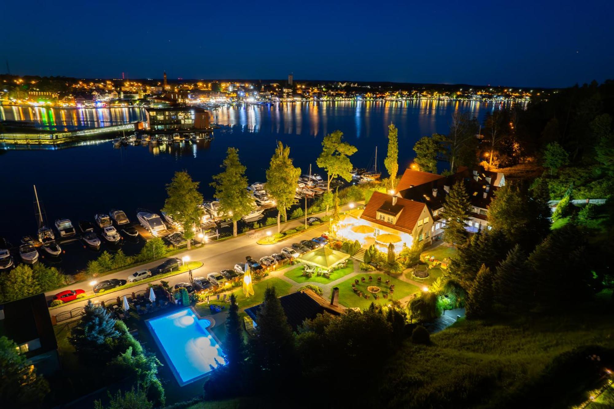 Amax Boutique Hotel